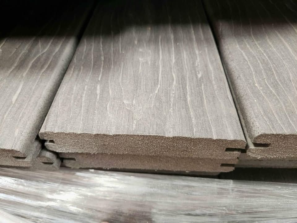 1x6 ($2.25/LF) (7) 12ft & (8) 20ft MoistureShield "CoolDeck" Composite Decking "Cathedral Stone", photo 4