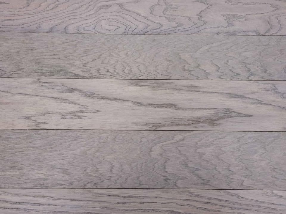 Mohawk - Armory Oak - 3/8in Engineered Hardwood Flooring, photo 4