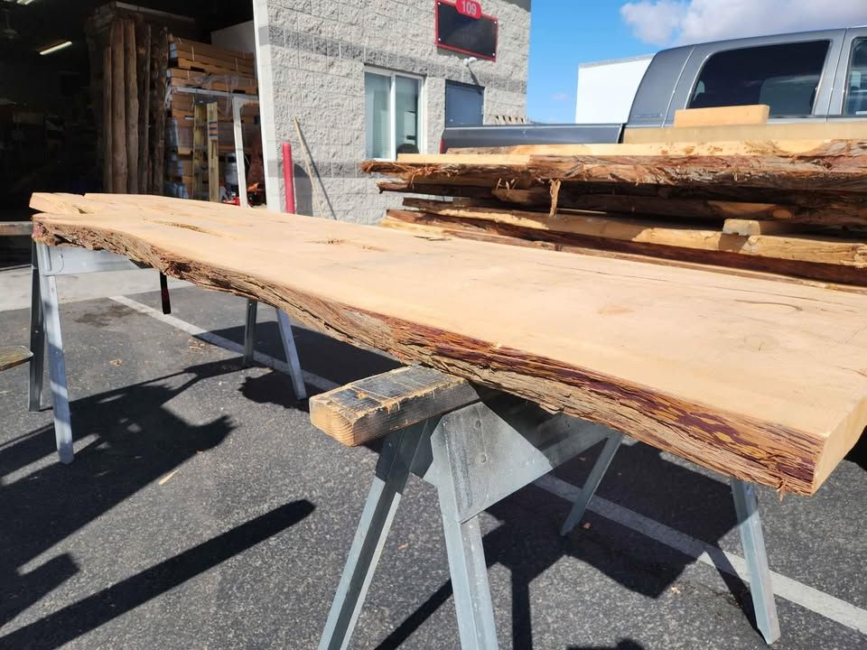 Great Character 9'4" Juniper 3" Thick Slab - Epoxy Project Wood Mantel Table Bartop, photo 3