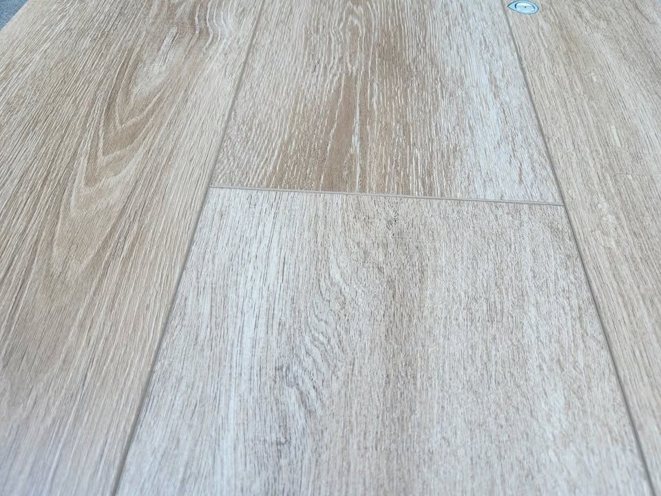 Smithcliffs "Brockton" 10mm Laminate Flooring ($2.99/sqft) 100% Waterproof Super Durable 7.7"x48", photo 2