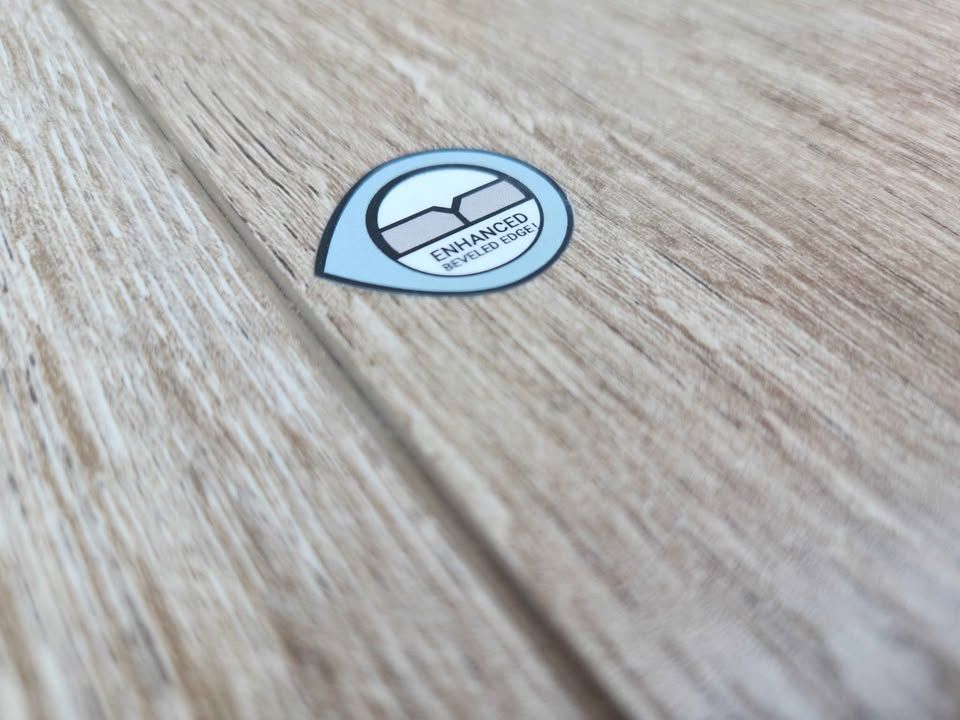 Smithcliffs "Brockton" 10mm Laminate Flooring ($2.99/sqft) 100% Waterproof Super Durable 7.7"x48", photo 4