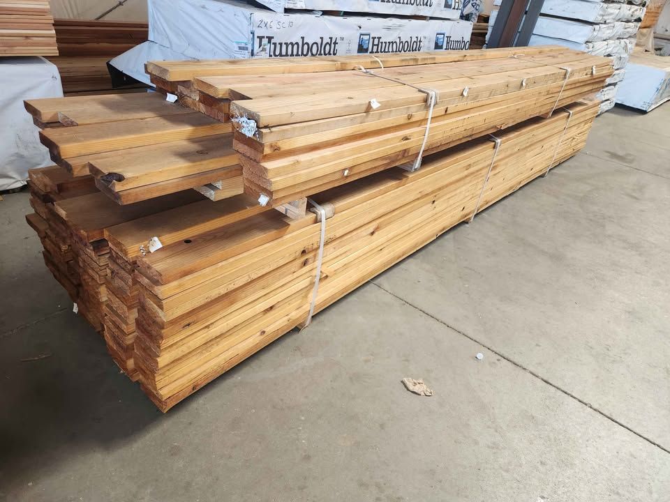 2x6 Redwood Decking 14ft & 16ft ($2.29/lin ft) Construction Common - One Good Face, photo 3