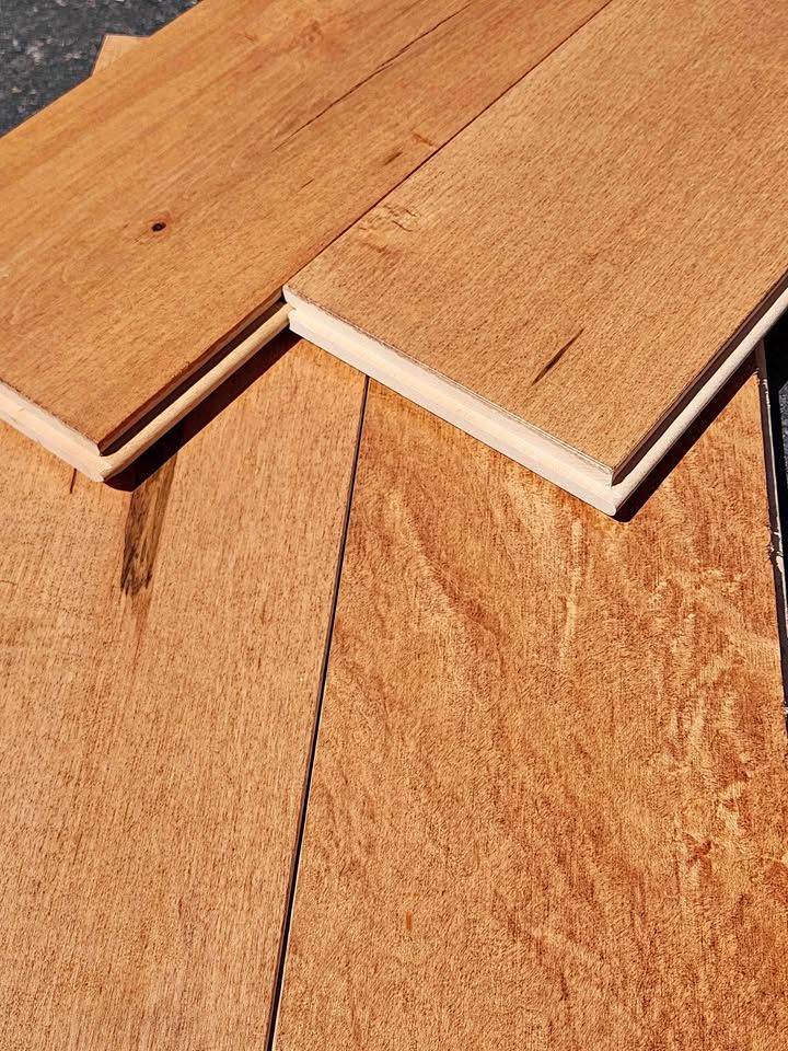 3/4" Solid Hardwood Flooring - Maple Crema ($3.50/sqft), photo 1