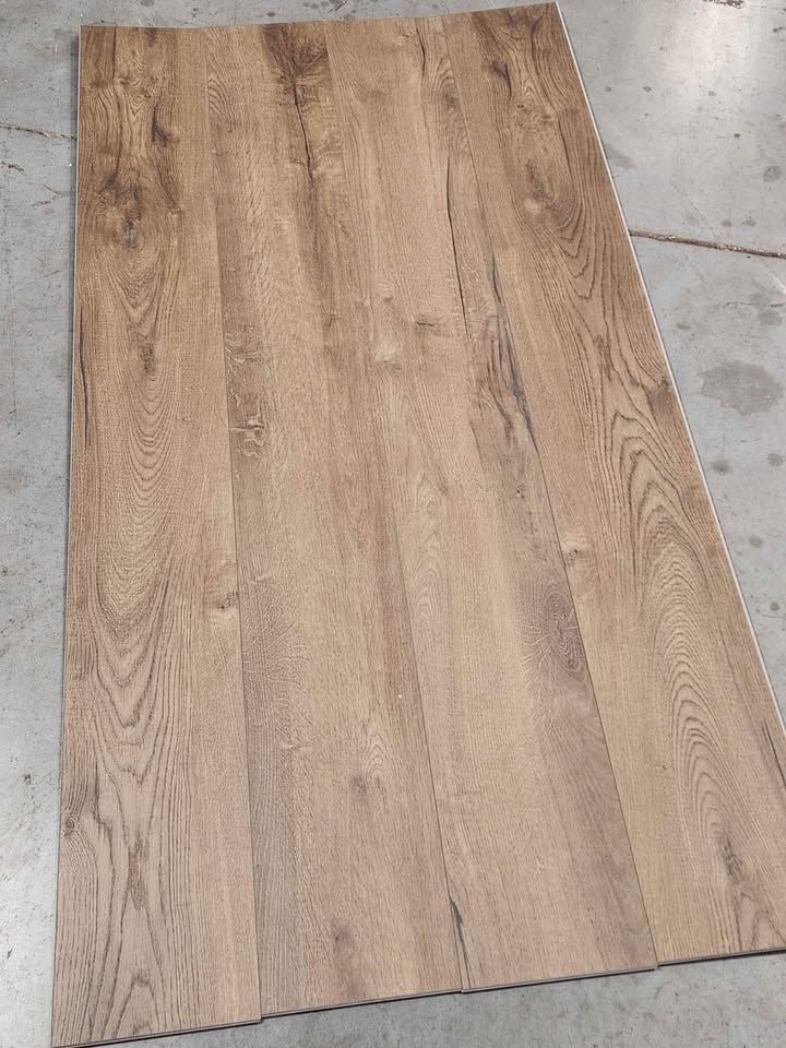 Mohawk SOLIDTECH LVP Flooring : Tranquility Seeker "Hedgehog Brown" 6mm/20mil 9x72in Plank, photo 3