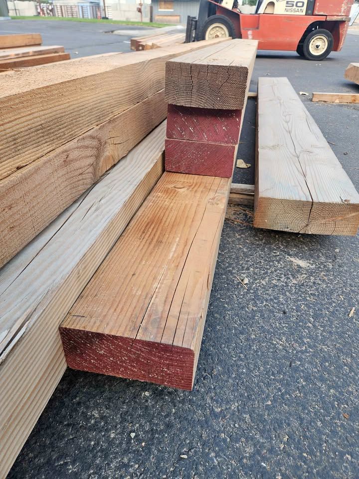 4x8x12 Lumber Wood Beam Building Materials, photo 1