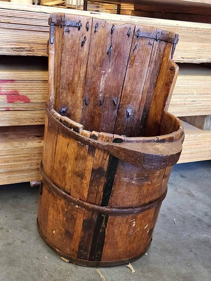 Rustic Replica Horse Pack Basket/Bucket - Western Equestrian Decor, photo 1