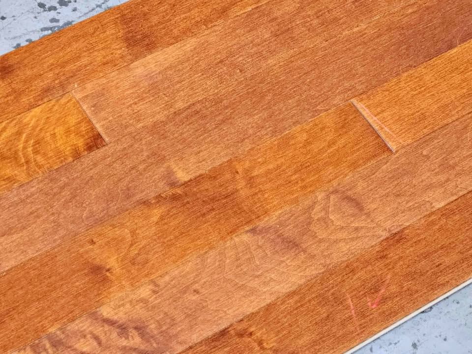 REDUCED 3/4 inch Solid Hardwood Flooring - Maple Brendyl, photo 1