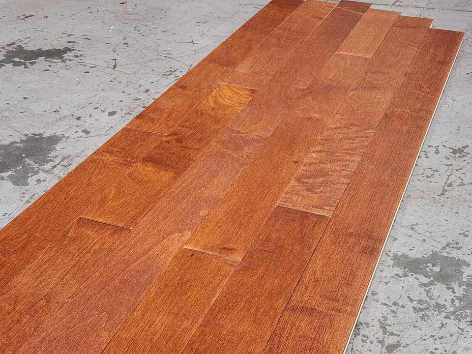 REDUCED 3/4 inch Solid Hardwood Flooring - Maple Brendyl, photo 2
