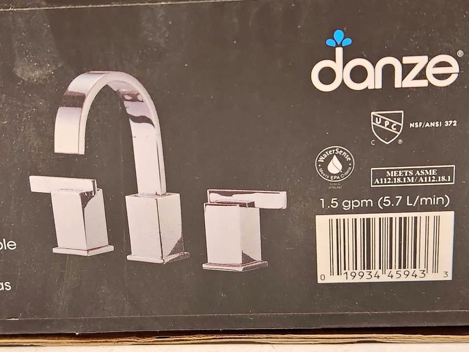 Danze® Sirius™ Widespread Lavatory Faucets - Chrome - D304044, photo 1