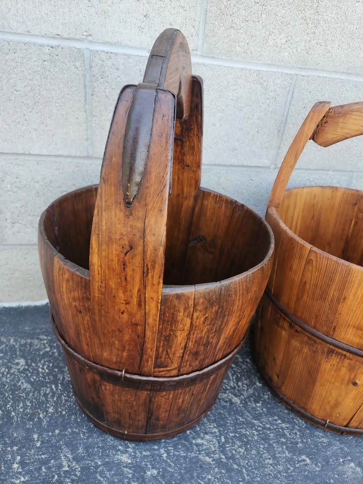 Great Planters or Vintage Home Decor Baskets - Rustic Wood Handled Bucket Farm Barn Cabin Western, photo 2