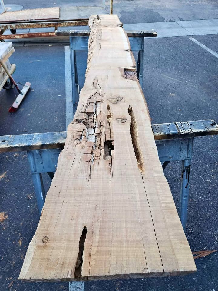 Cool Epoxy Project Wood - Live Edge Kiln Dried 3x14x9'3" Juniper Slab, photo 1