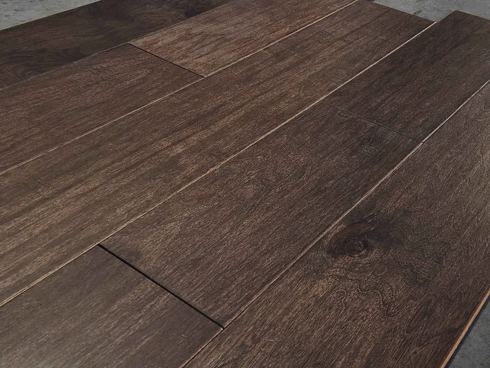 Anchor Hickory - ($2.23/sqft) Mohawk 3/8in Engineered Hardwood Flooring - 6.5in Wide Plank, photo 2