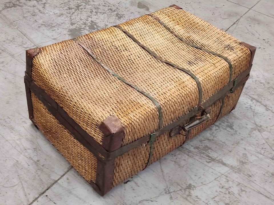 Vintage Rustic Suitcase Travel Chest Trunk Decor, photo 2