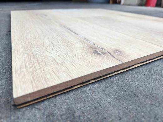 Smithcliffs 10mm Laminate Flooring ($2.99/sqft) 100% Waterproof 7.7"x48" Plank - Lanston Oak