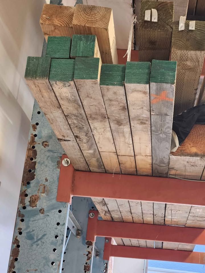 3.5x3.5x11'4" (2) LVL Engineered Lumber Beam Wood - 4x4x11'4", photo 2