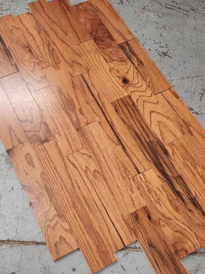 169sqft Engineered Hardwood Flooring - Oak Gunstock, photo 3