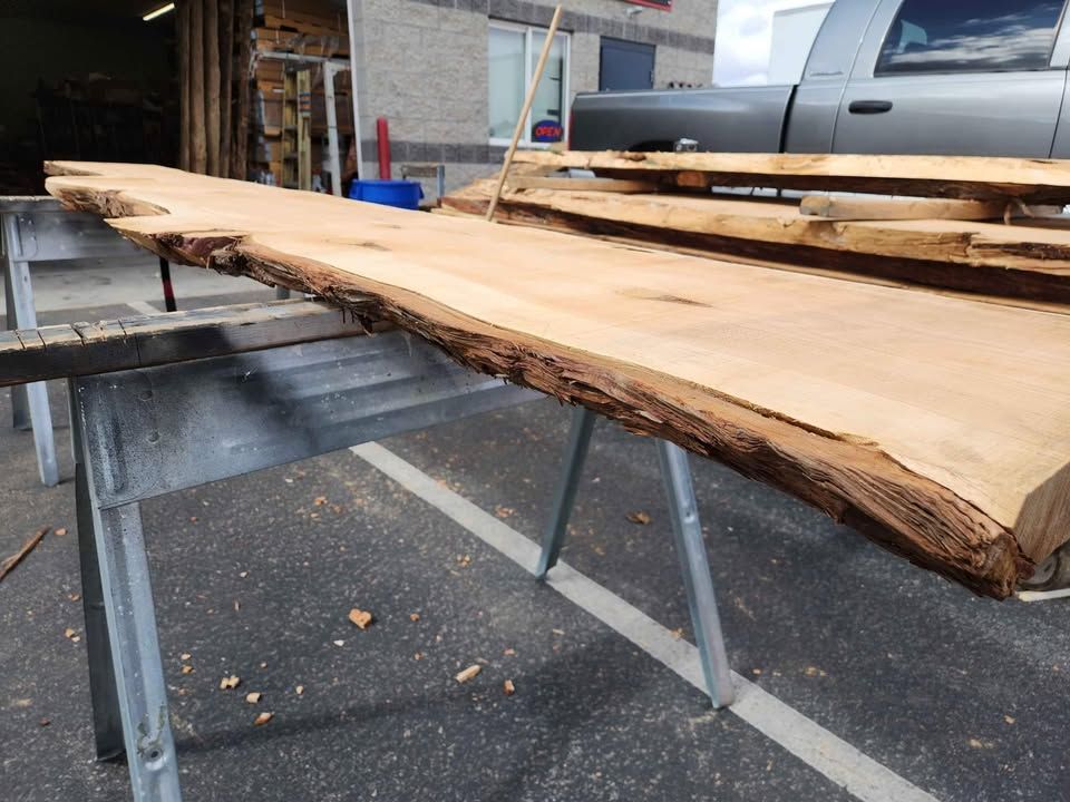 3in Kiln Dried Juniper Live Edge Slab - 3x17x11'4", photo 4