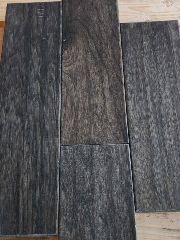 Engineered Hardwood Flooring - Hickory Charcoal, photo 2