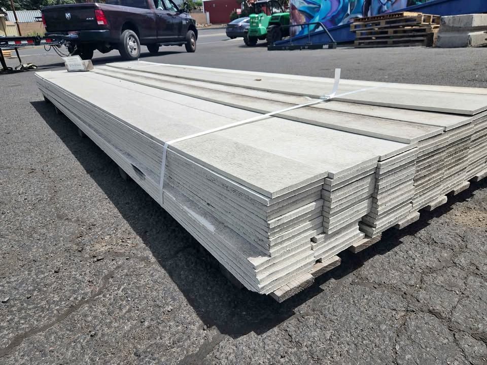 7/16" x 5-1/2" x 12' Hardie Trim Cement Board - Rustic Grade - Board and Batten, photo 1