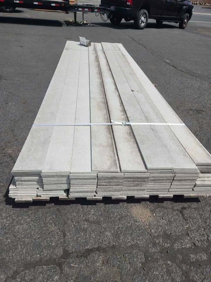 7/16" x 5-1/2" x 12' Hardie Trim Cement Board - Rustic Grade - Board and Batten, photo 2
