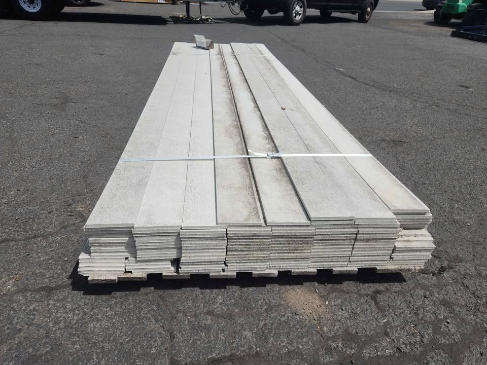 7/16" x 5-1/2" x 12' Hardie Trim Cement Board - Rustic Grade - Board and Batten, photo 3