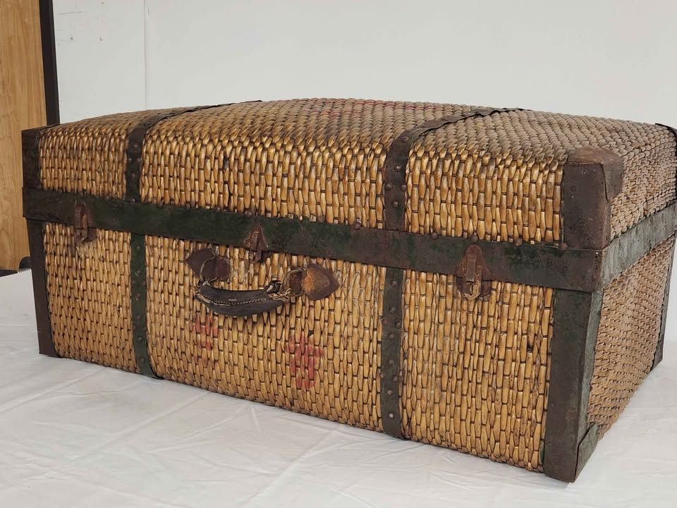 Classic Truck Willow Suitcase, photo 3