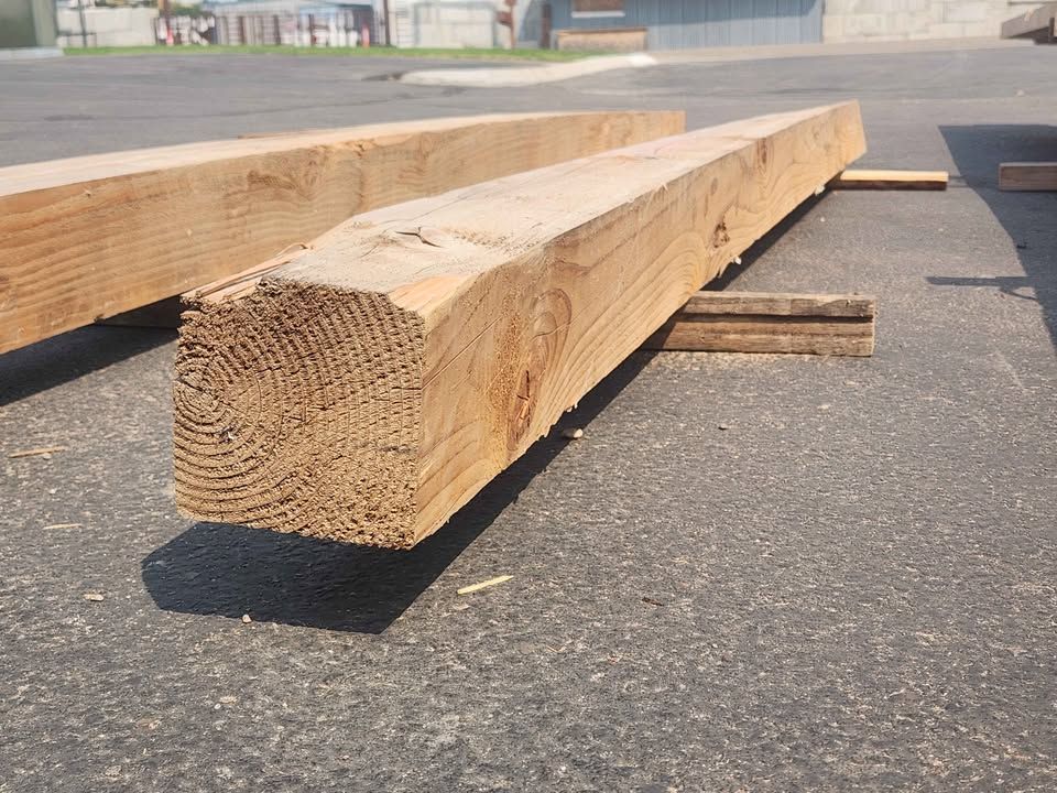 6x6x10 (discounted for twist) Beam Lumber Wood, photo 2