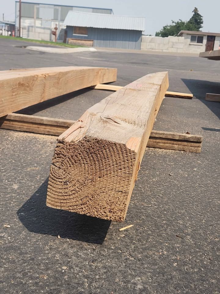 6x6x10 (discounted for twist) Beam Lumber Wood, photo 3