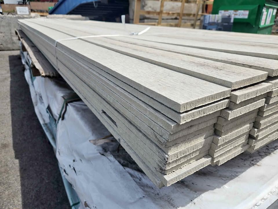 7/16" x 3-1/2" x 12' Hardie Trim Cement Board - Rustic Grade - Board and Batten, photo 1