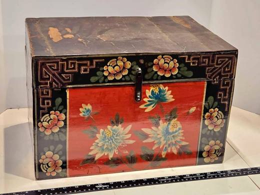 Hand Painted Ornamental Latched Box